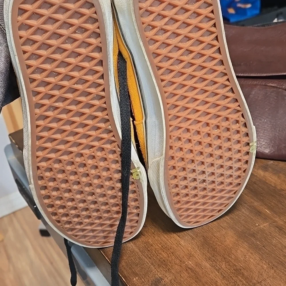 Vans yellow high